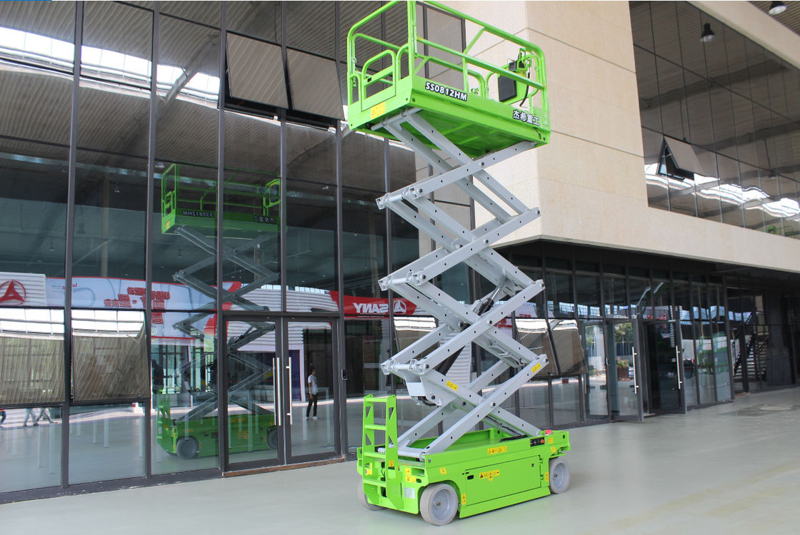 6m Hydraulic Elevated Lift Platform 8.1M Max Drive Speed For Build Cleanning supplier
