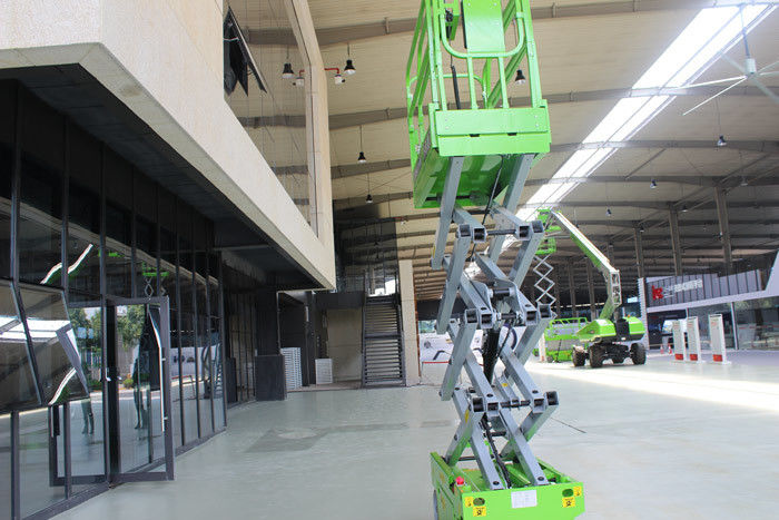Hydraulic Mini Scissor Lift Warehouse supplier